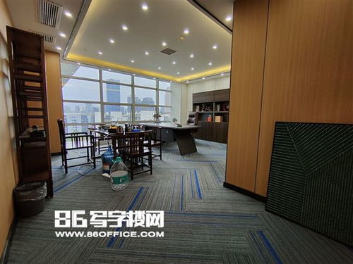 重慶重慶國際貿易中心出租 解放碑商圈,國際貿易中心全新裝修帶家具,2隔間1會議室,20人公區(qū)